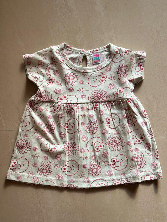 Baby gown